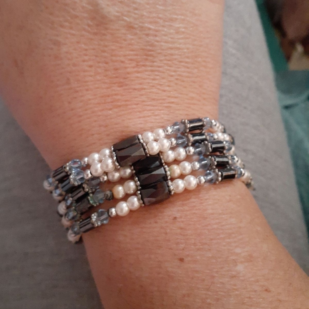 Magnet Bead/Pearl Bracelet or Necklace